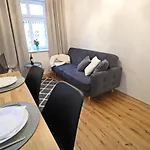 Tectum Tectumapartments شقة فندقية 3*