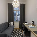 Tectum Tectumapartments شقة فندقية 3*
