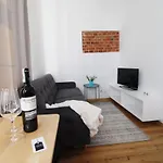 Tectum Tectumapartments 3* Вроцлав