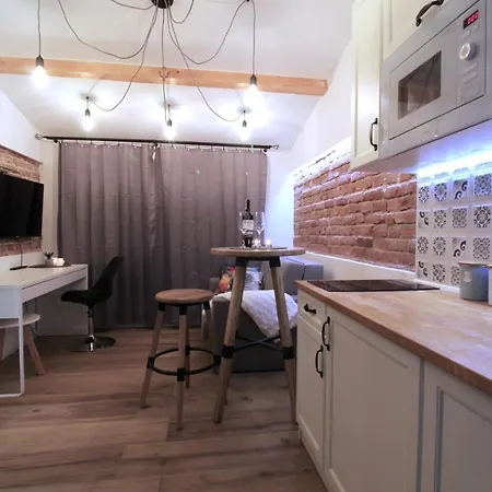 Ξενοδοχείο με διαμερίσματα Tectum Tectumapartments